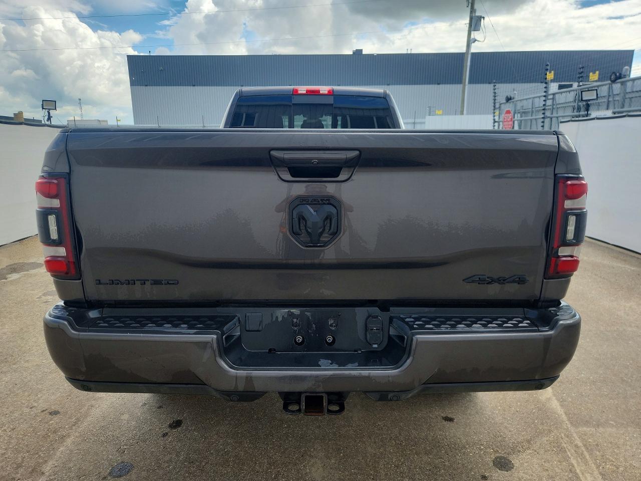 2022 RAM 3500