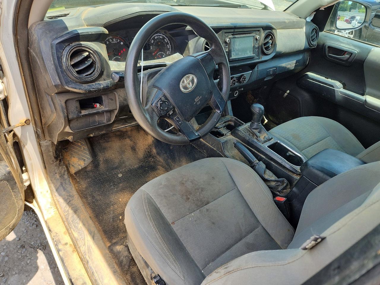 2016 TOYOTA TACOMA