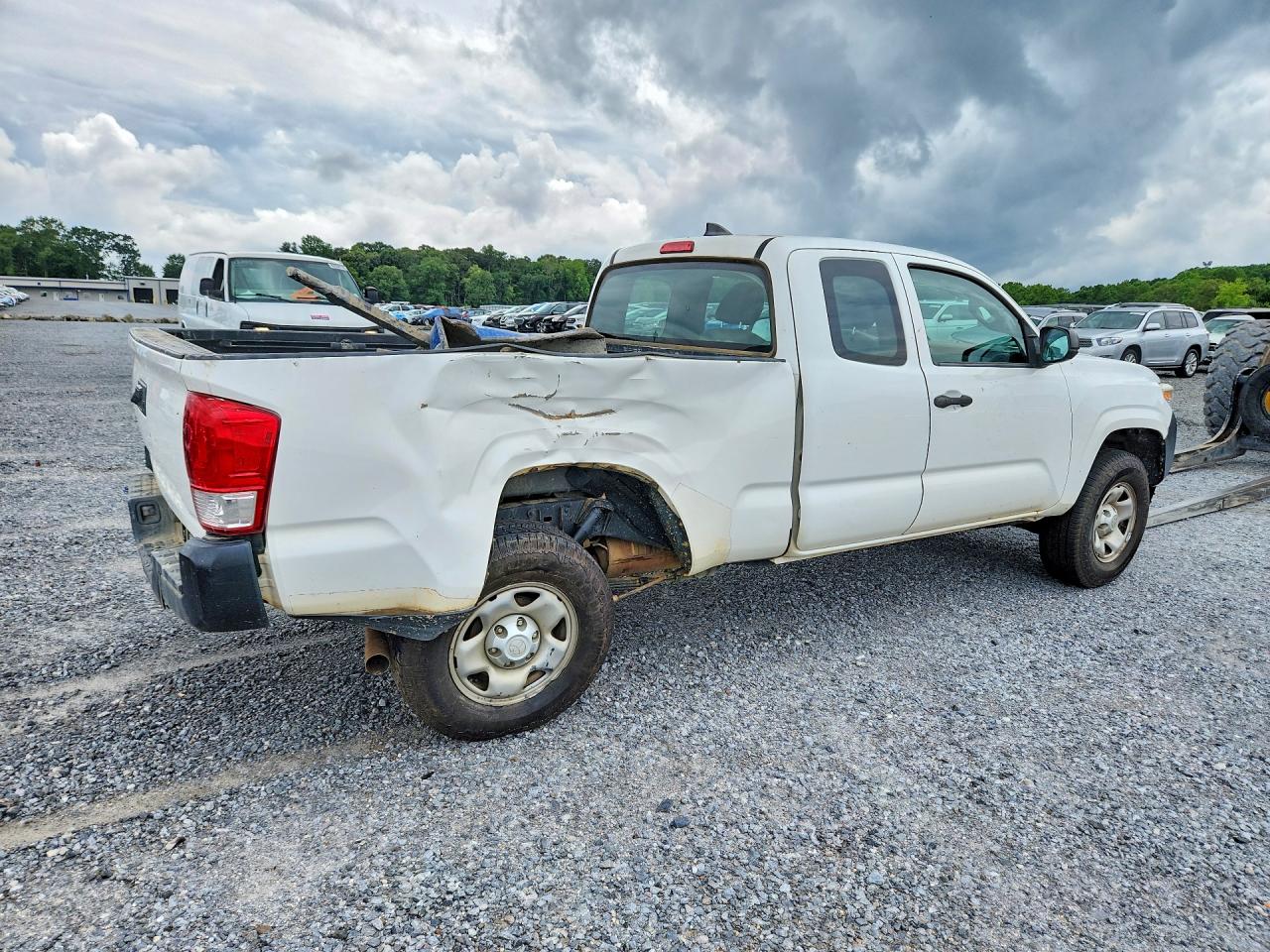 2016 TOYOTA TACOMA