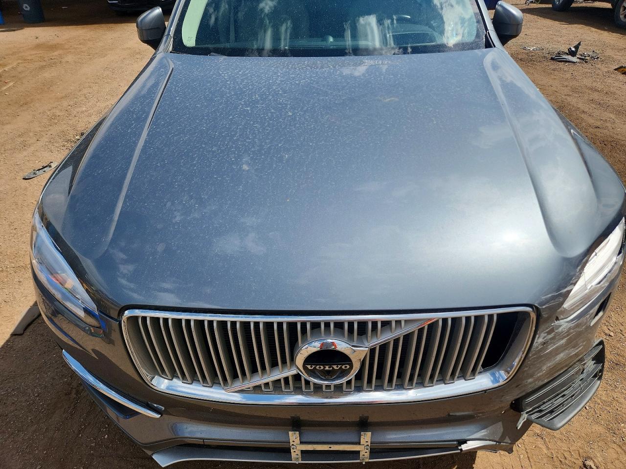 2019 VOLVO XC90