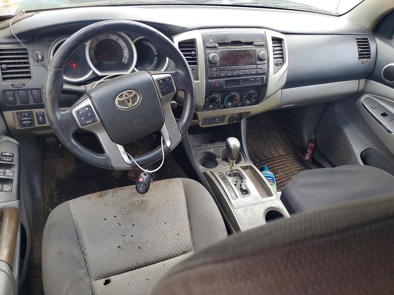 2012 TOYOTA TACOMA