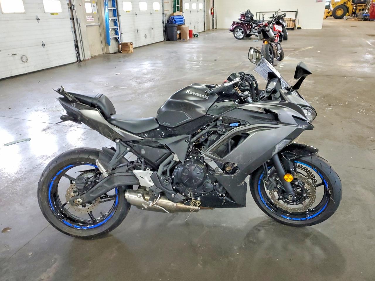 2023 KAWASAKI EX