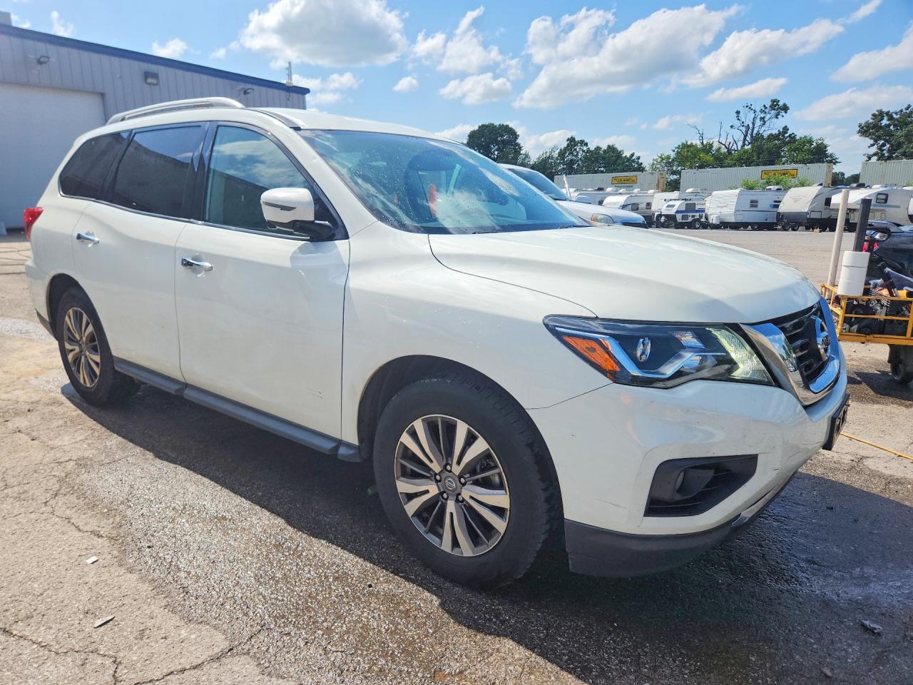 2019 NISSAN PATHFINDER