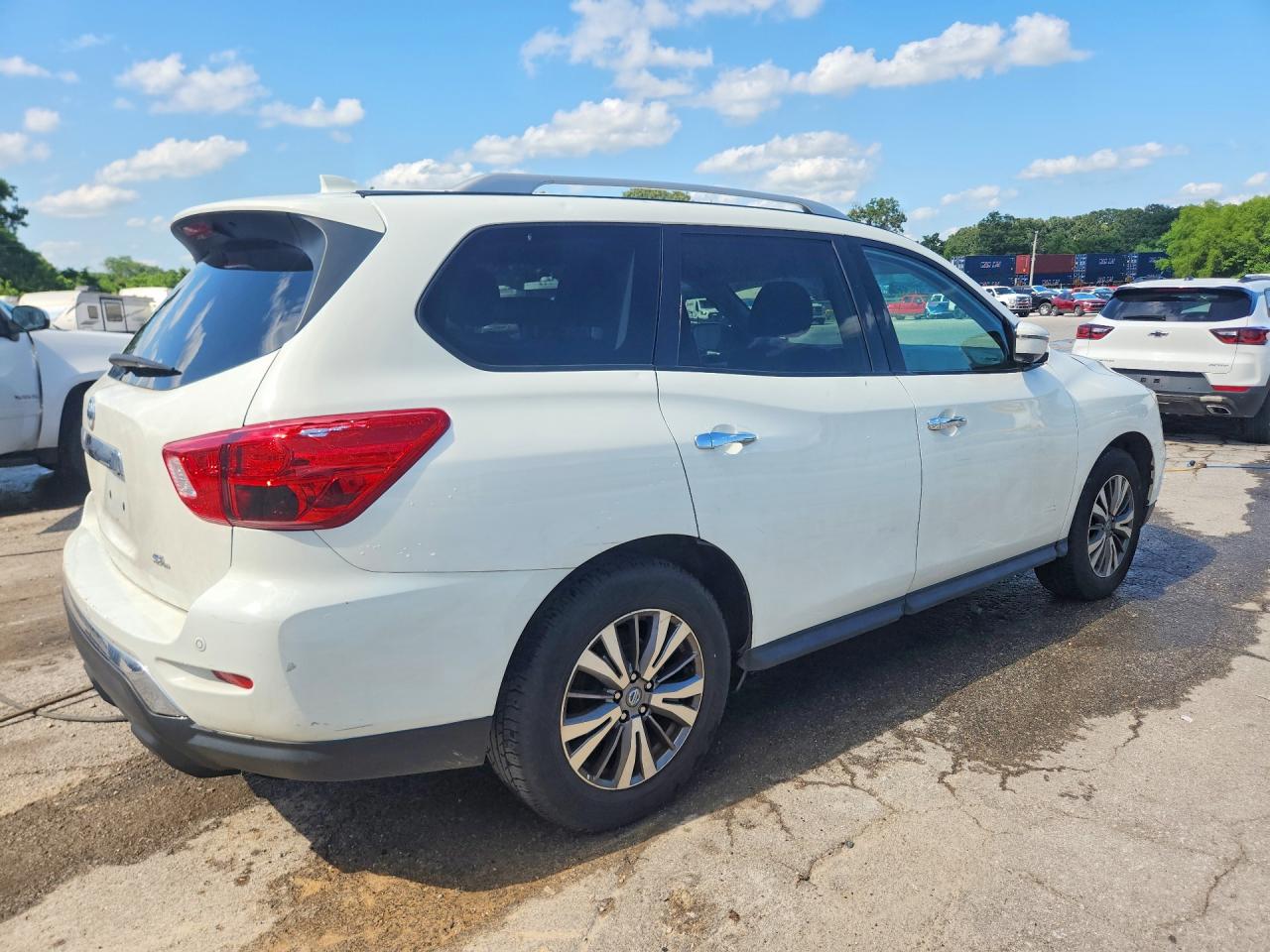 2019 NISSAN PATHFINDER
