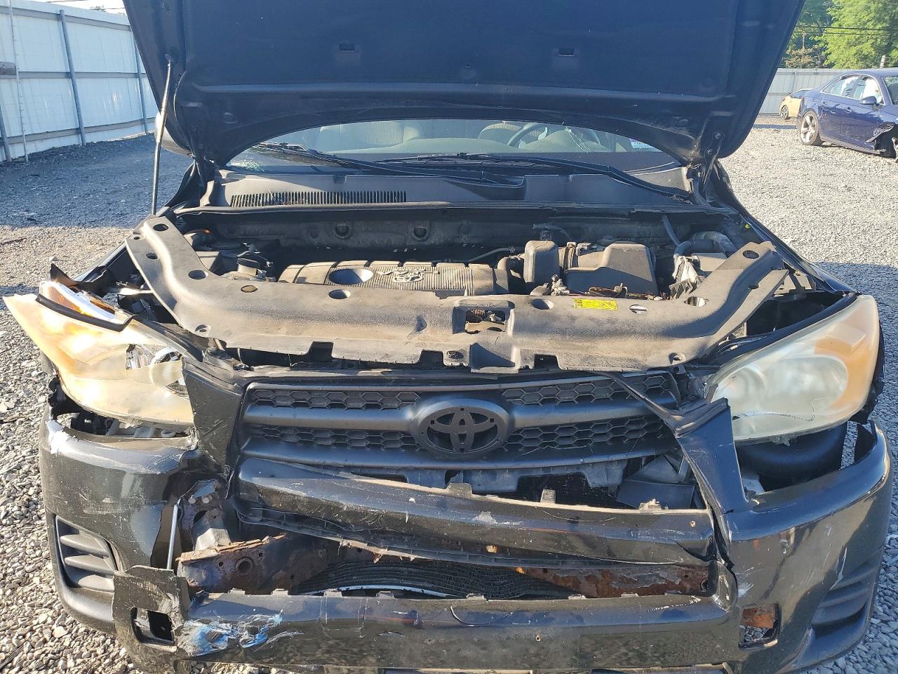 2011 TOYOTA RAV4