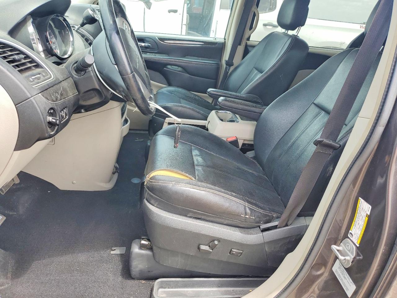 2015 CHRYSLER MINIVAN