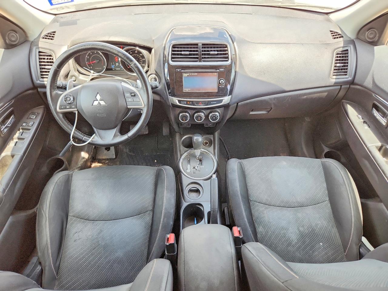 2015 MITSUBISHI OUTLANDER