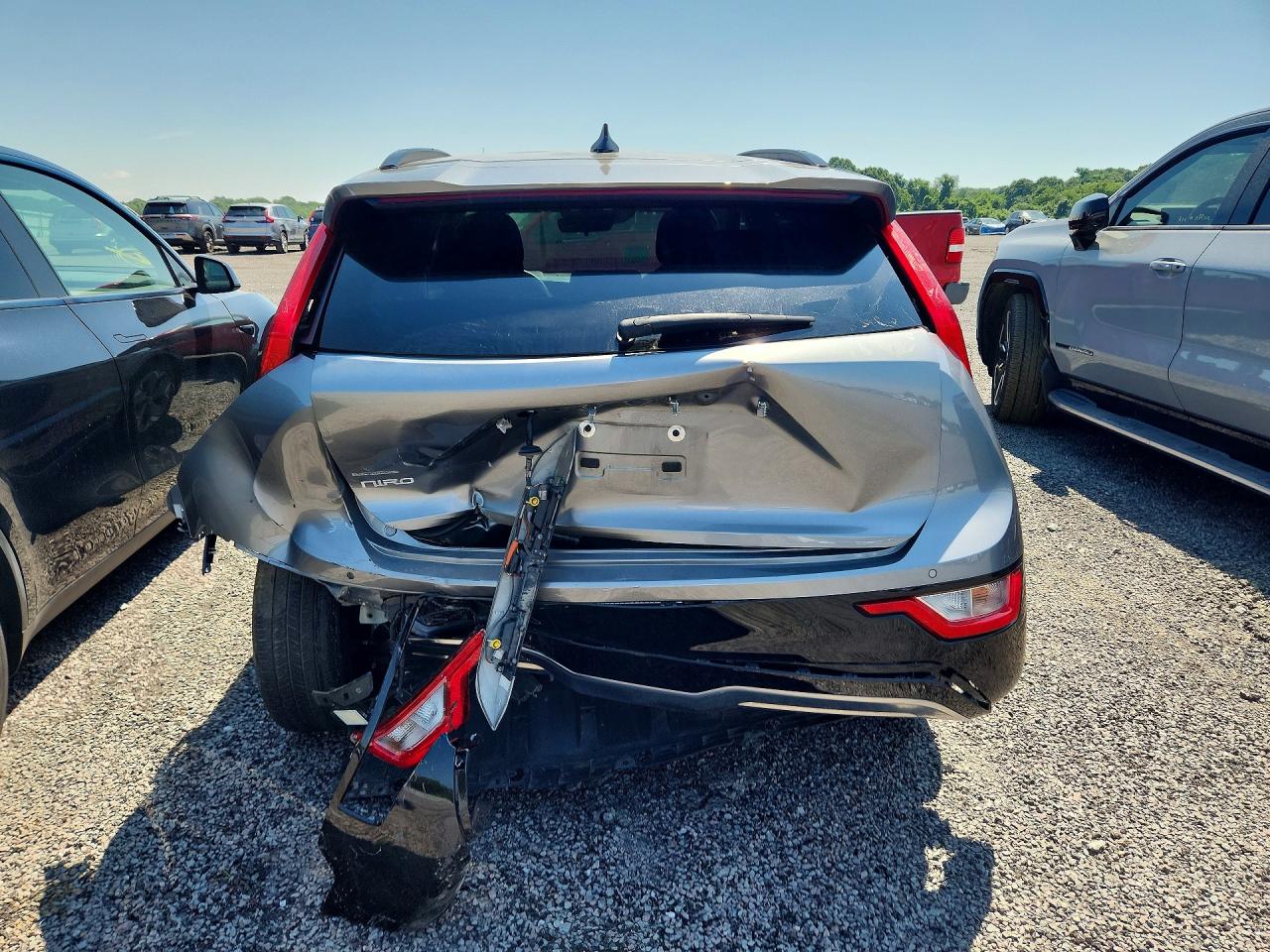 2024 KIA NIRO