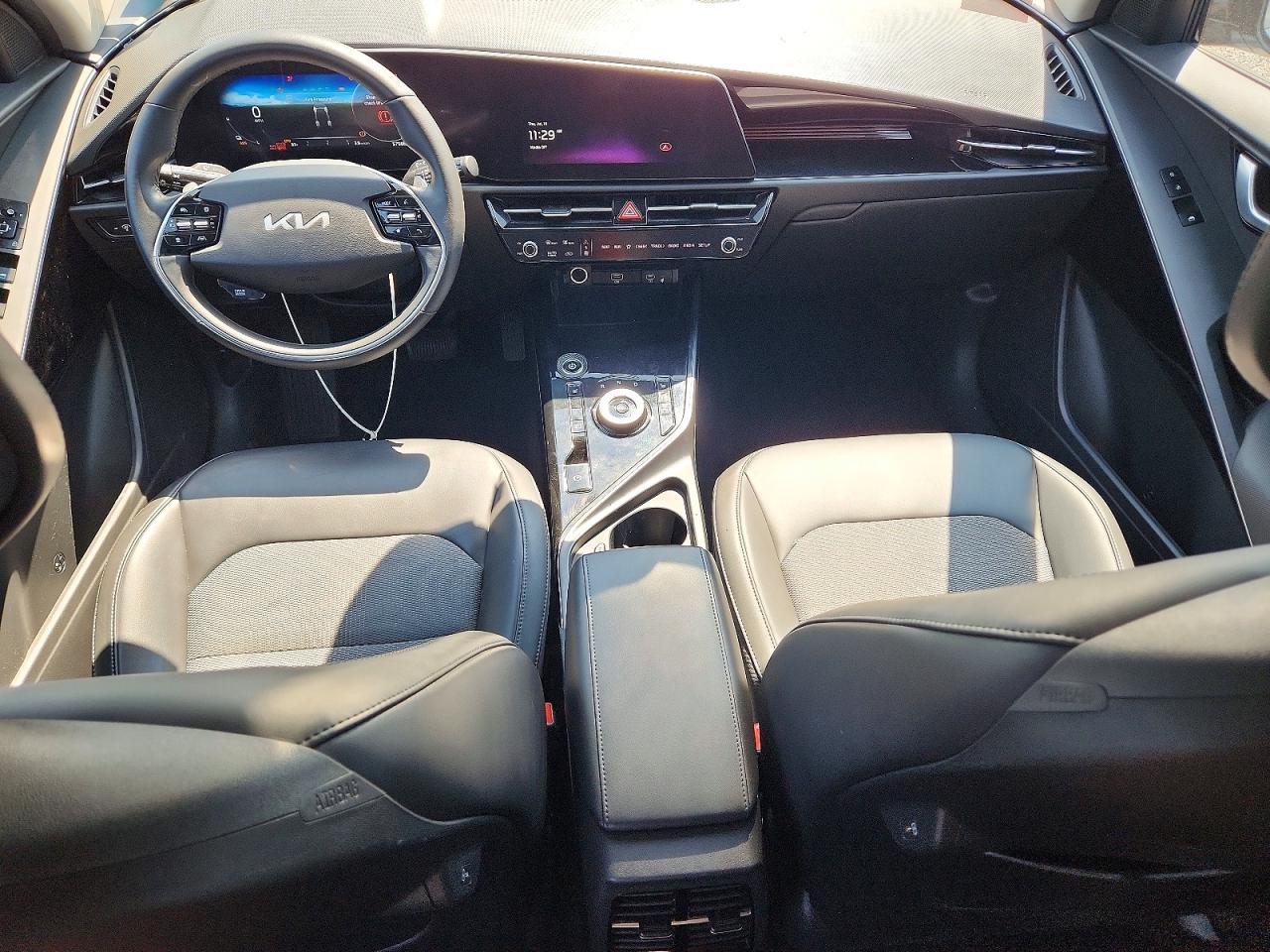 2024 KIA NIRO