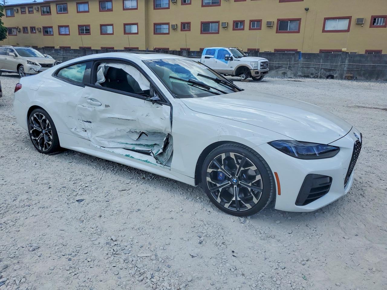 2025 BMW 4 SERIES