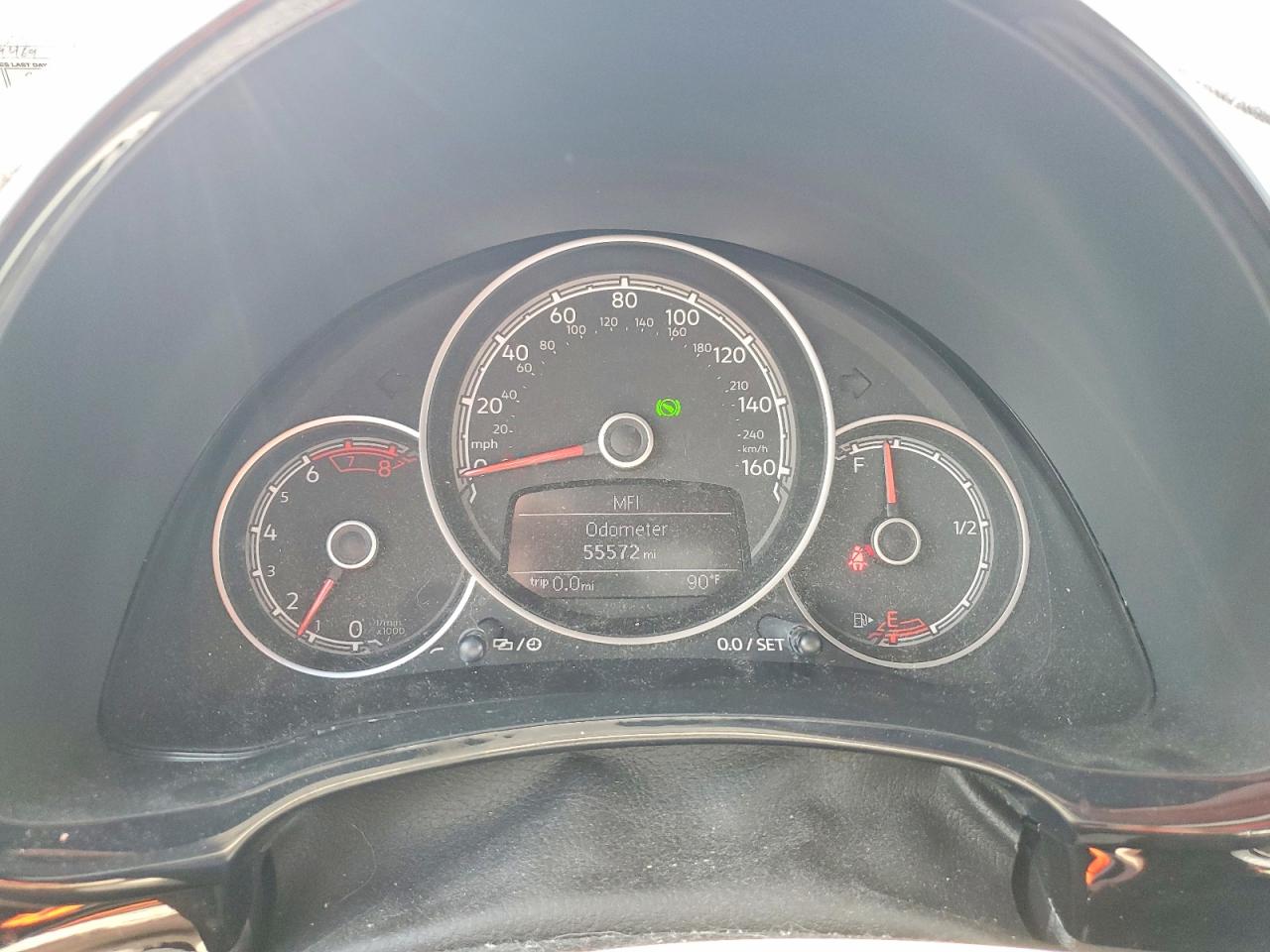 2018 VOLKSWAGEN BEETLE