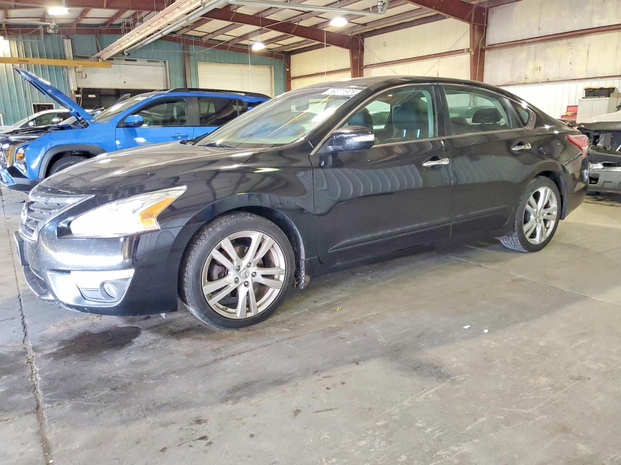 2013 NISSAN ALTIMA