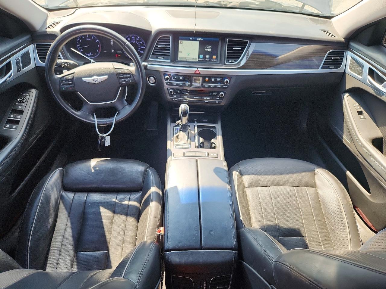 2016 HYUNDAI GENESIS
