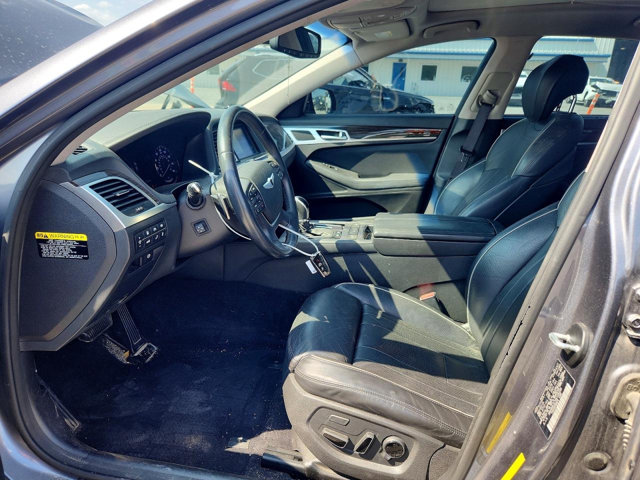 2016 HYUNDAI GENESIS