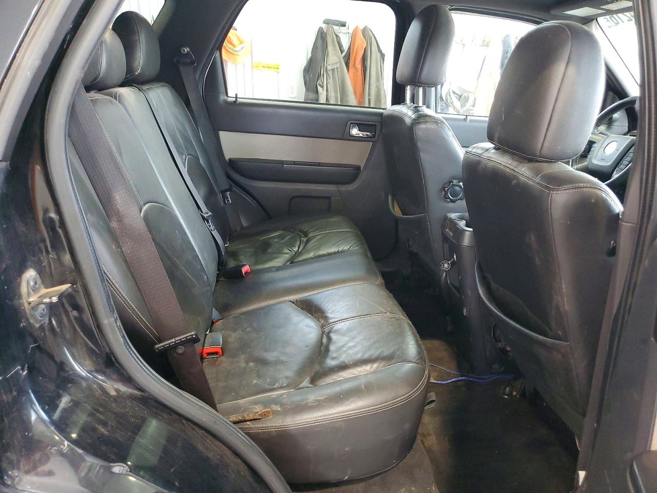 2010 MERCURY MARINER