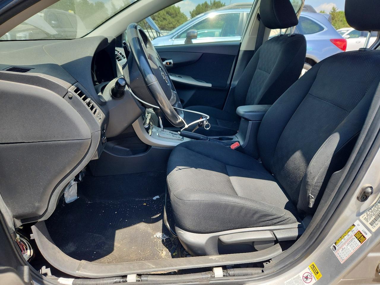 2010 TOYOTA COROLLA