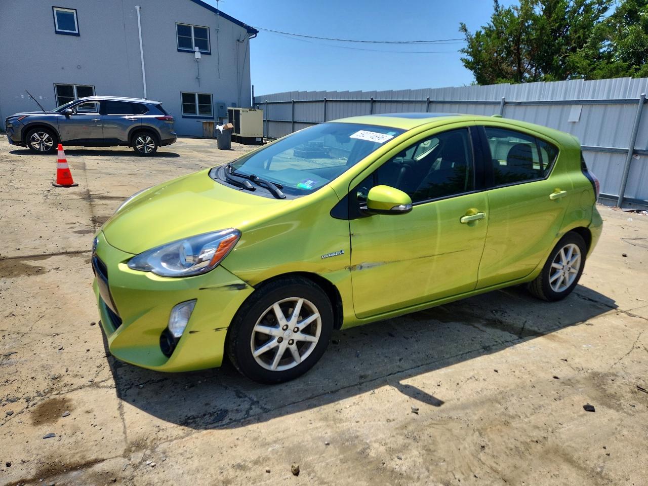 2015 TOYOTA PRIUS