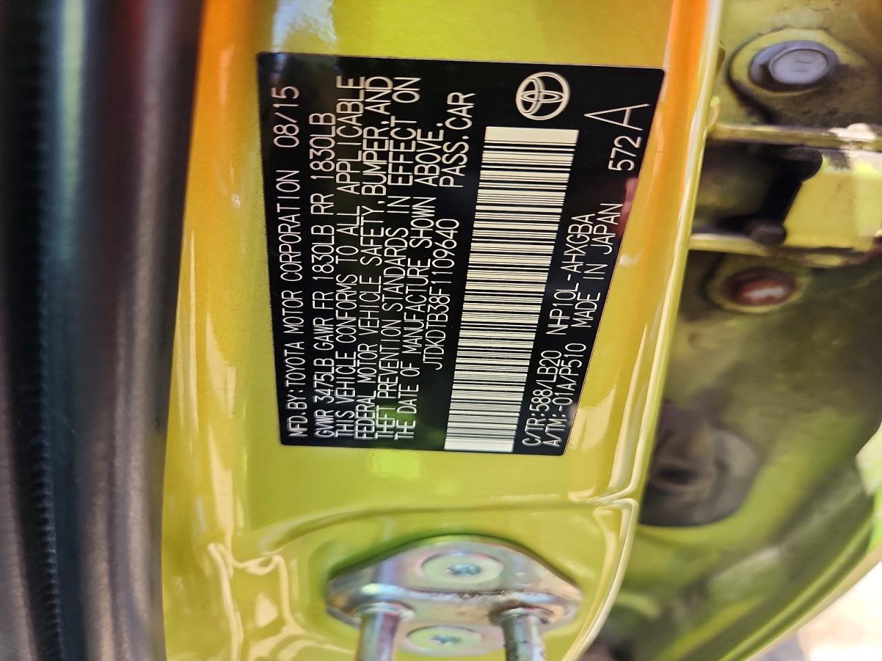 2015 TOYOTA PRIUS