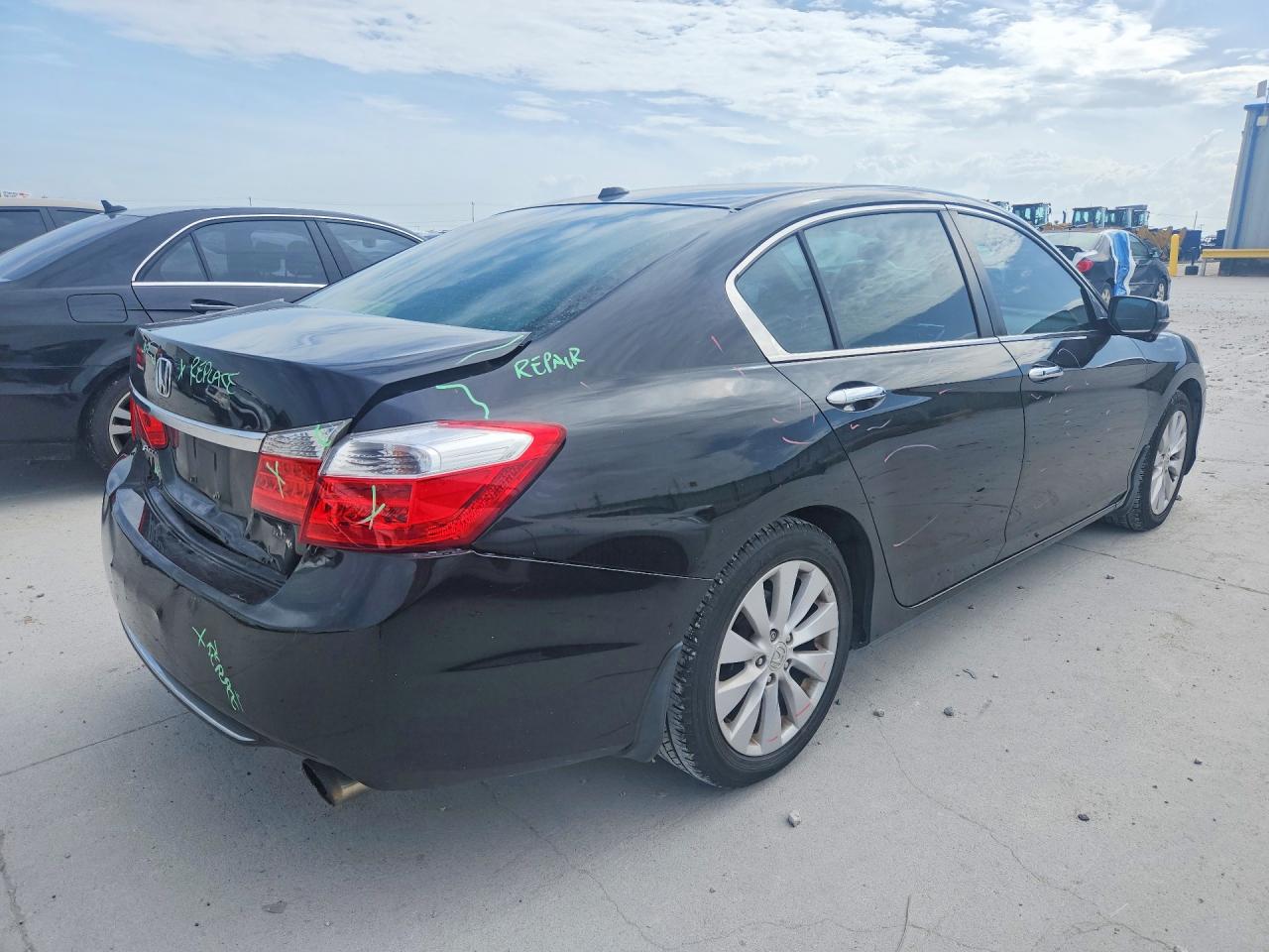 2013 HONDA ACCORD