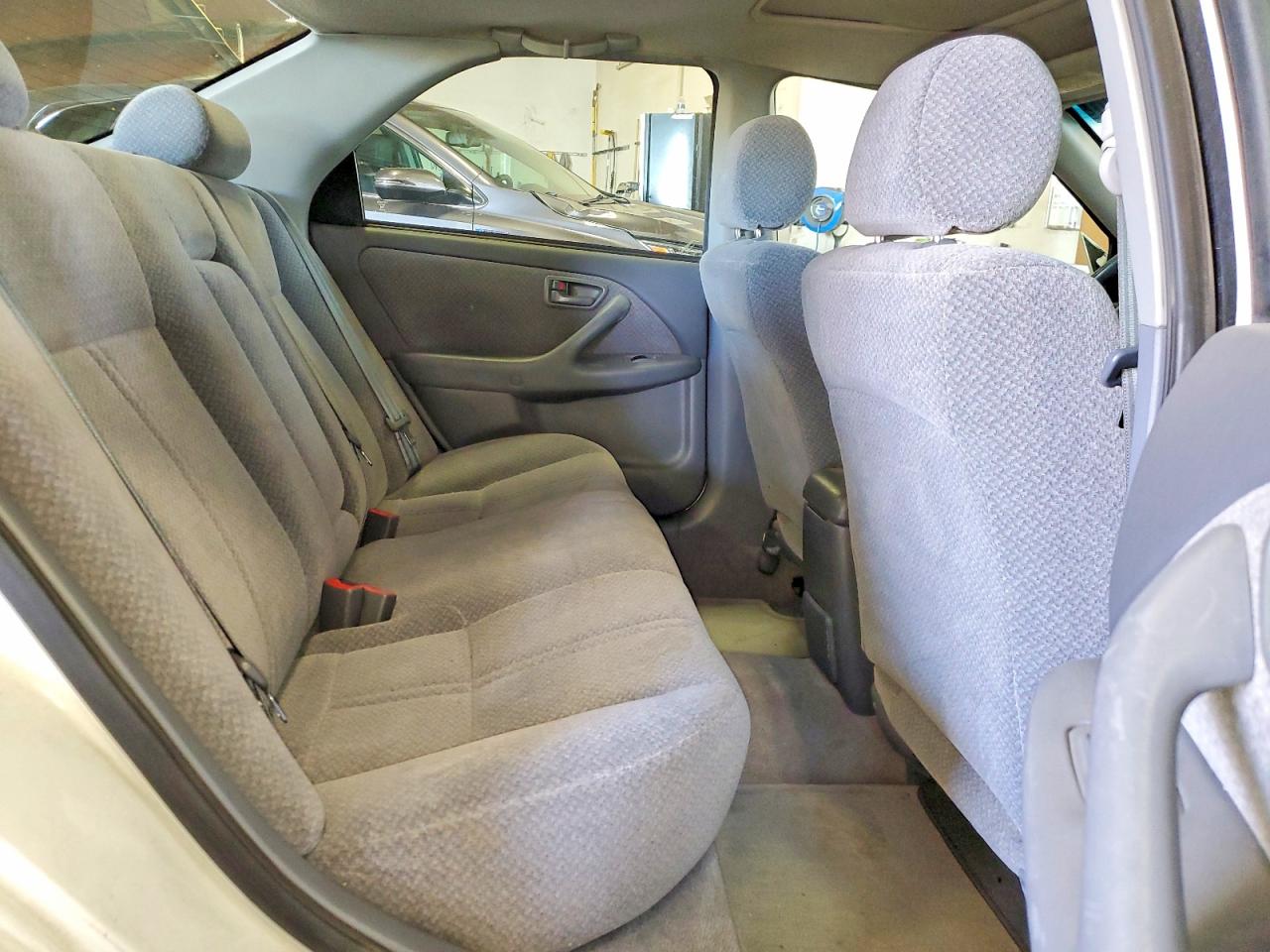 2000 TOYOTA CAMRY
