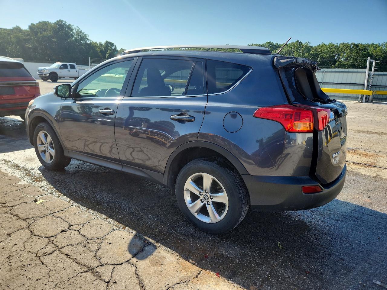 2015 TOYOTA RAV4