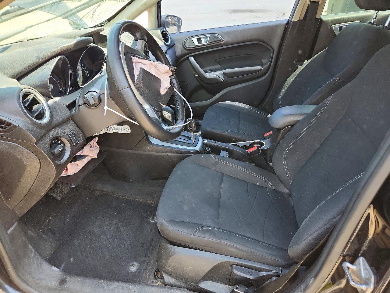 2015 FORD FIESTA