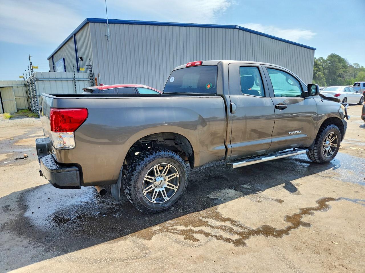2012 TOYOTA TUNDRA