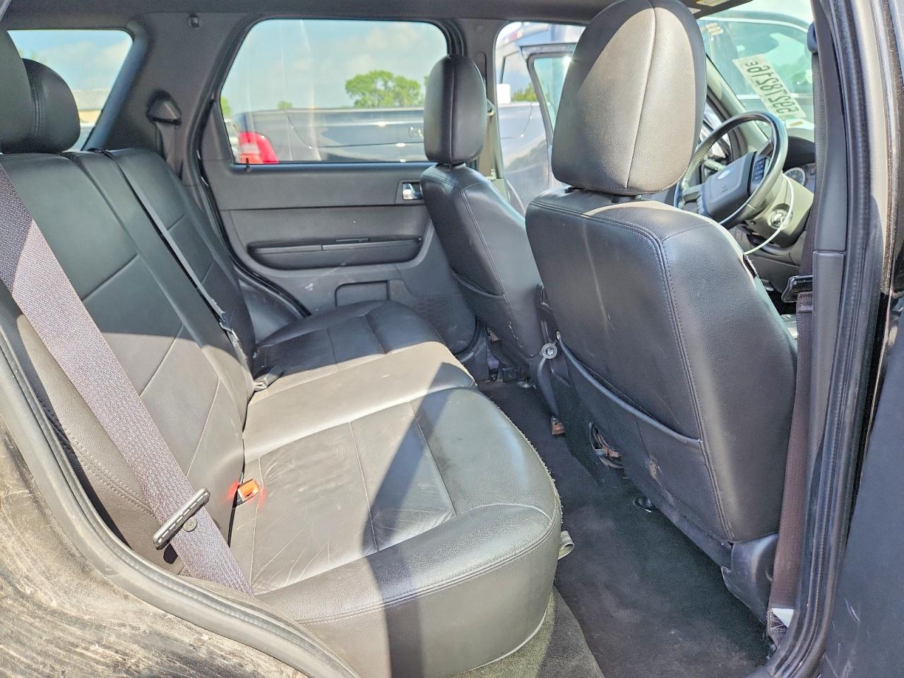 2012 FORD ESCAPE
