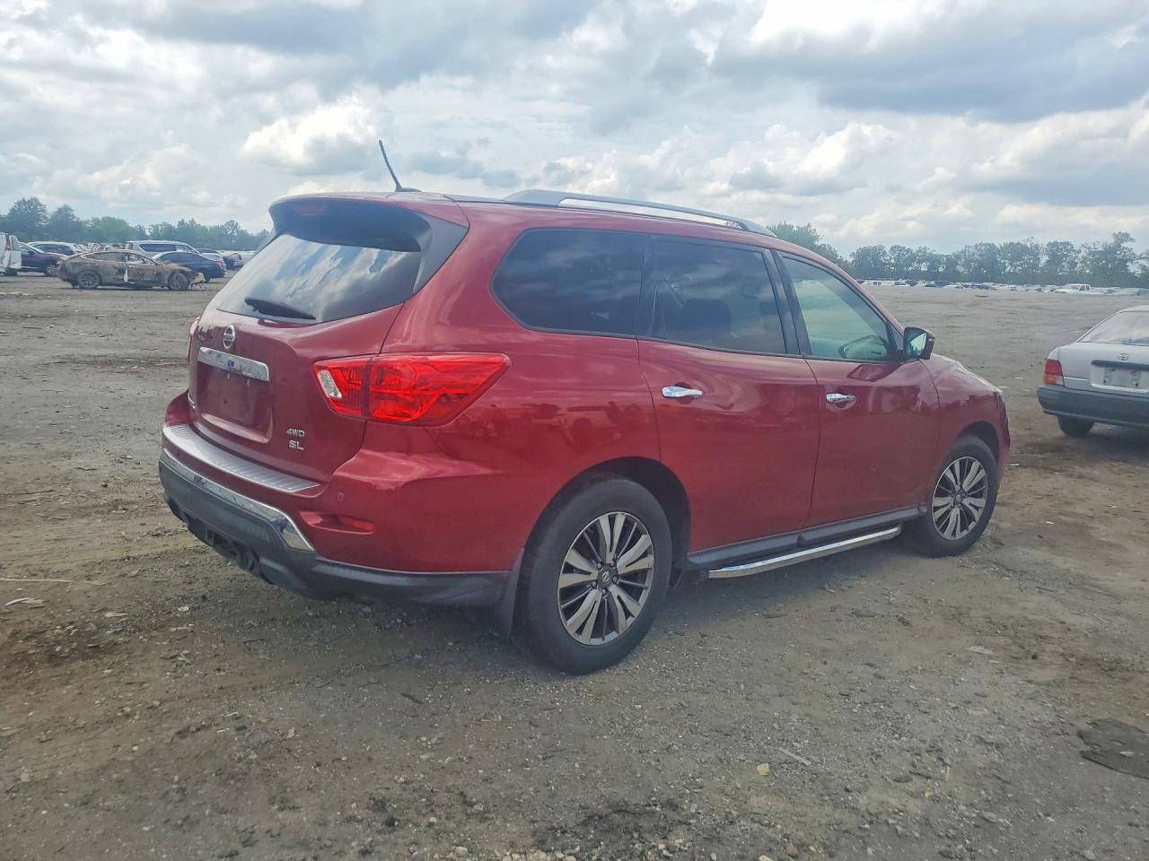 2018 NISSAN PATHFINDER
