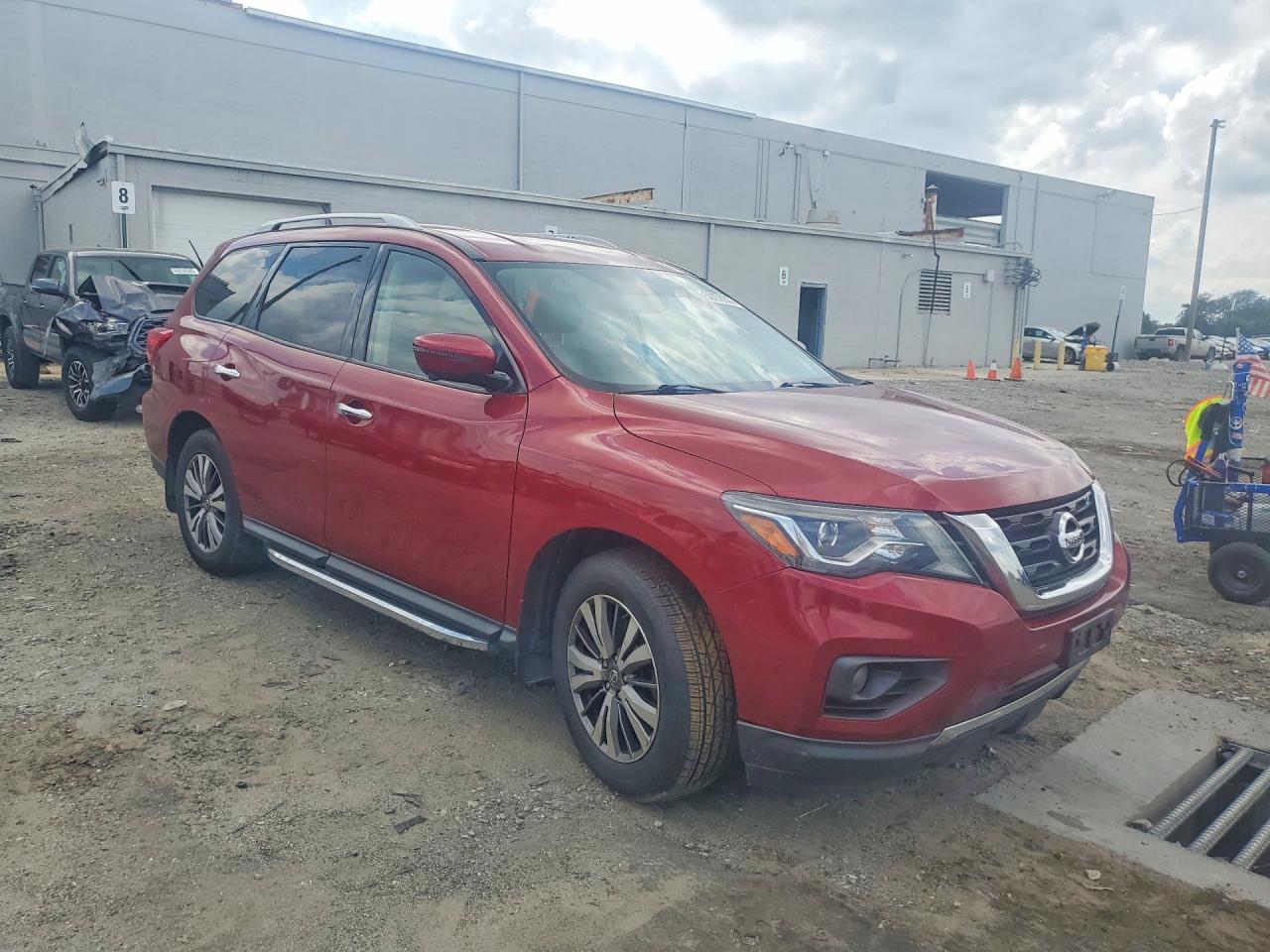 2018 NISSAN PATHFINDER