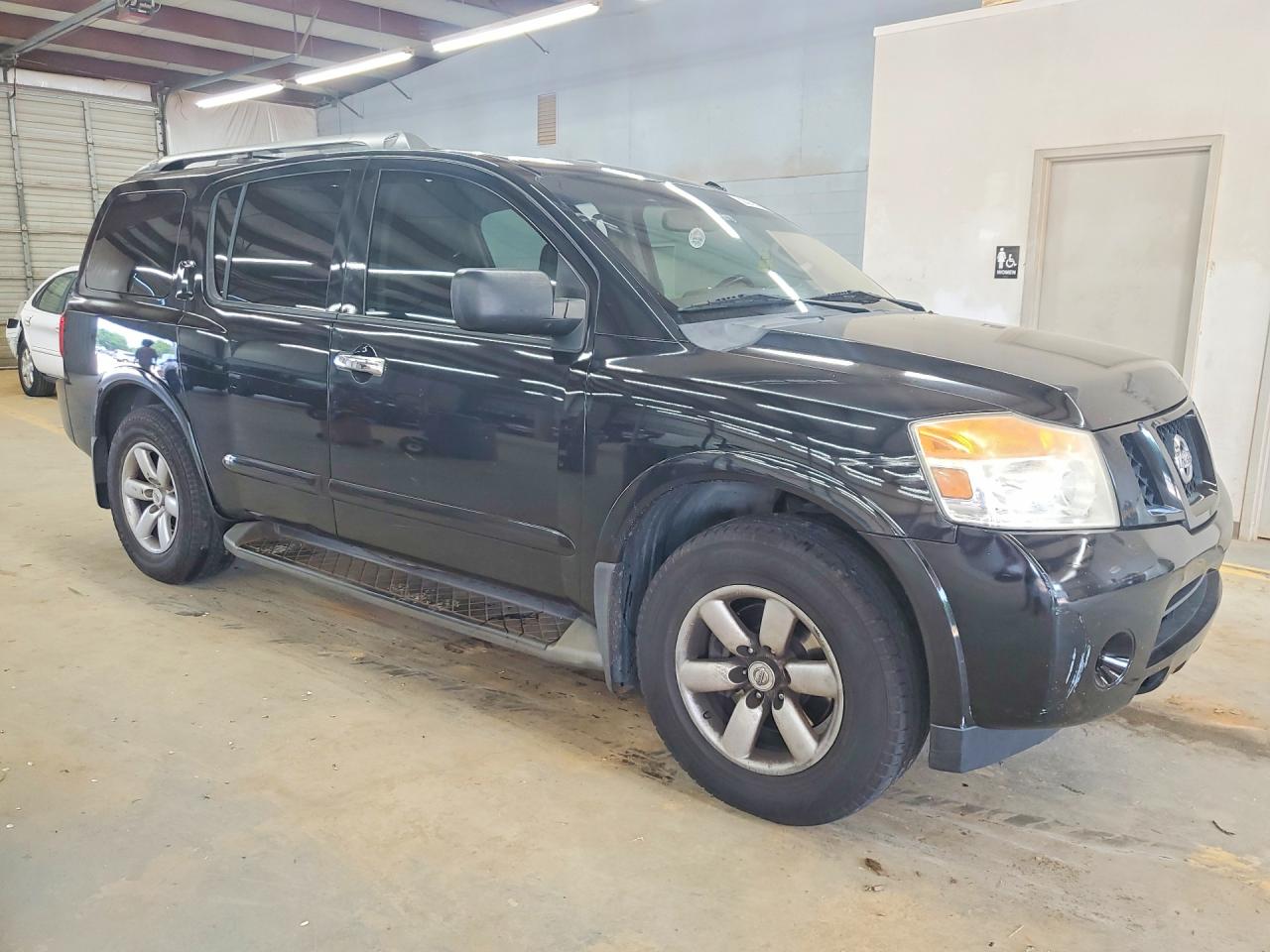 2015 NISSAN ARMADA