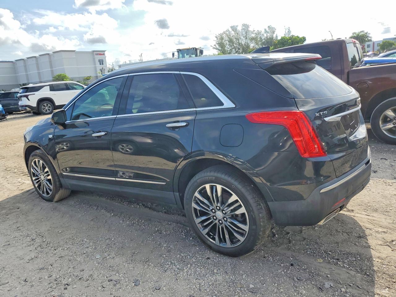 2018 CADILLAC XT5