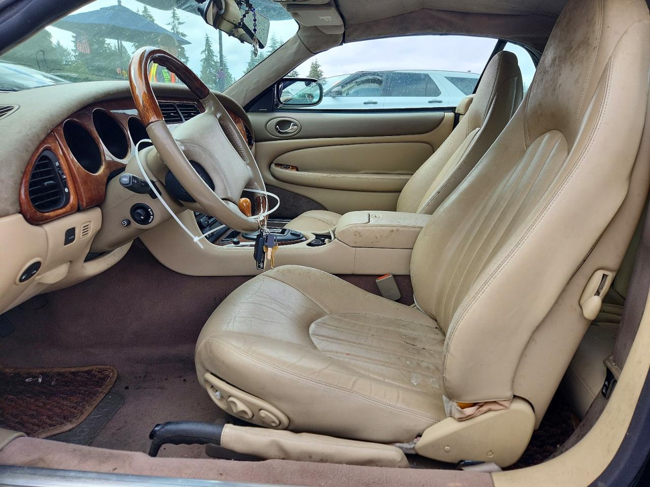2000 JAGUAR XK8