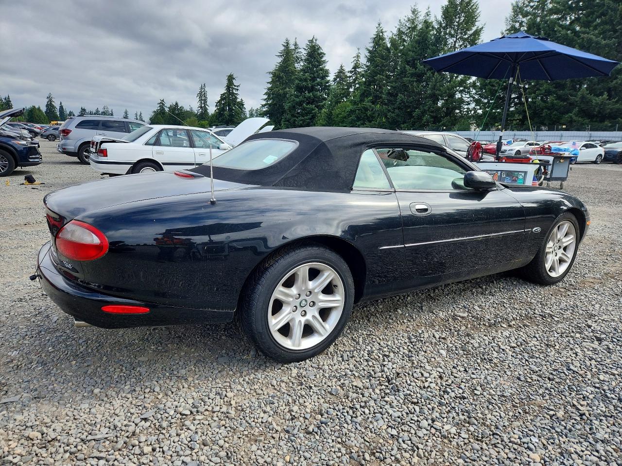 2000 JAGUAR XK8