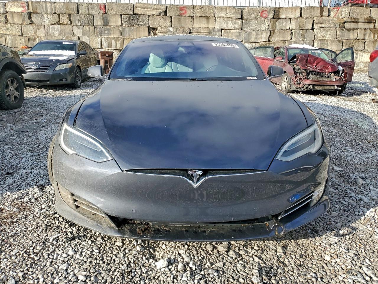 2017 TESLA MODEL S