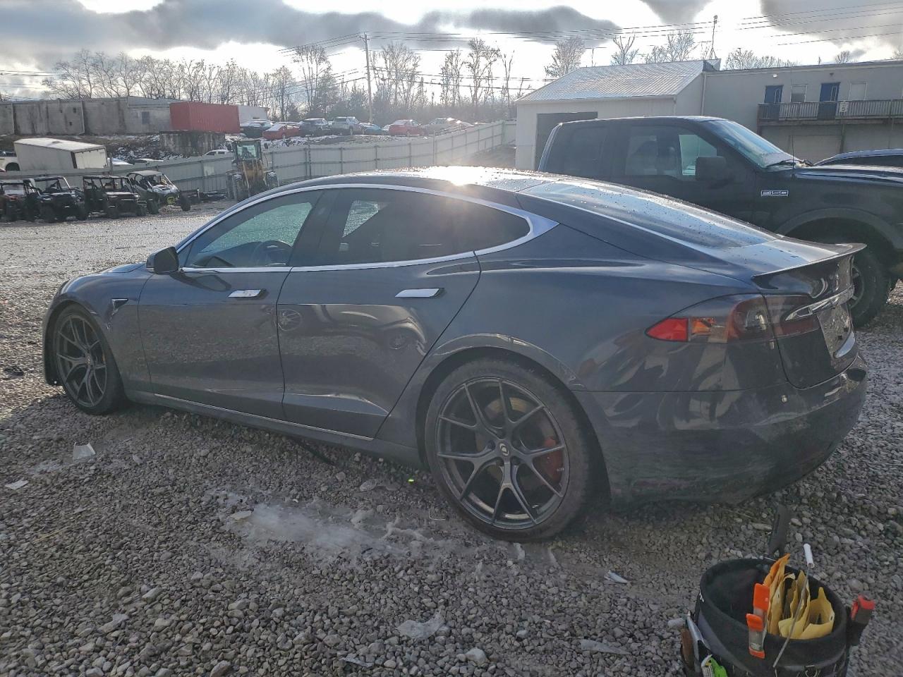 2017 TESLA MODEL S
