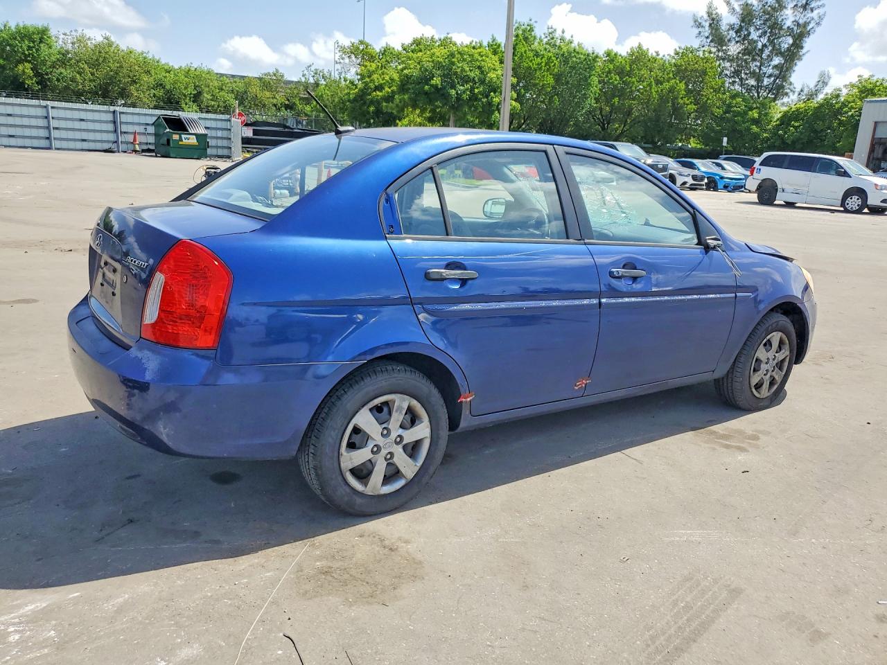 2010 HYUNDAI ACCENT