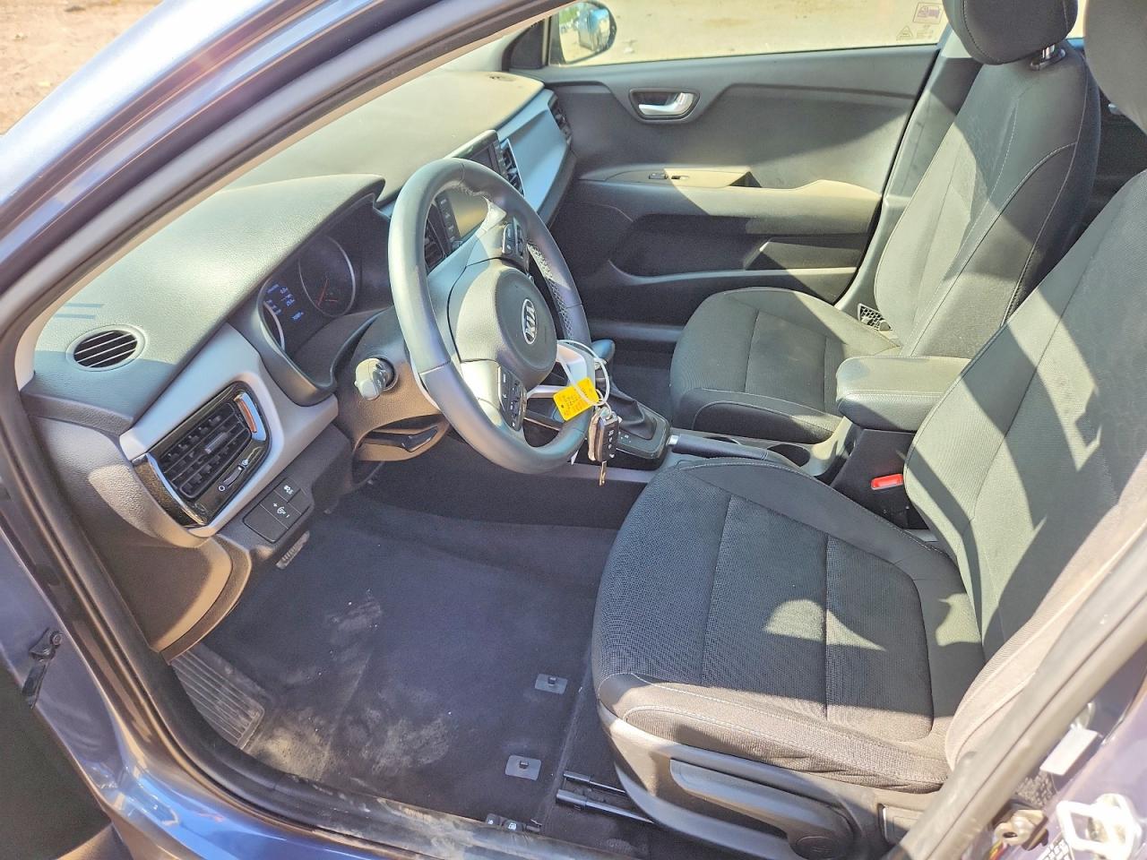 2018 KIA RIO