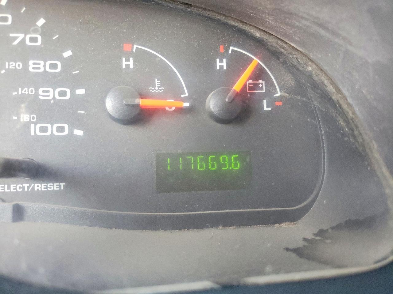 2004 FORD ECONOLINE