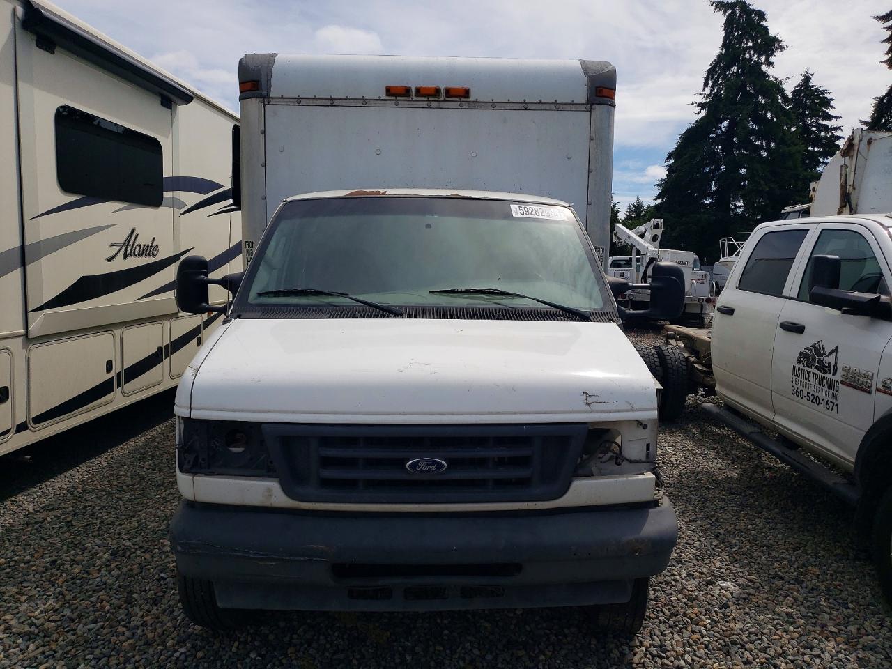 2004 FORD ECONOLINE