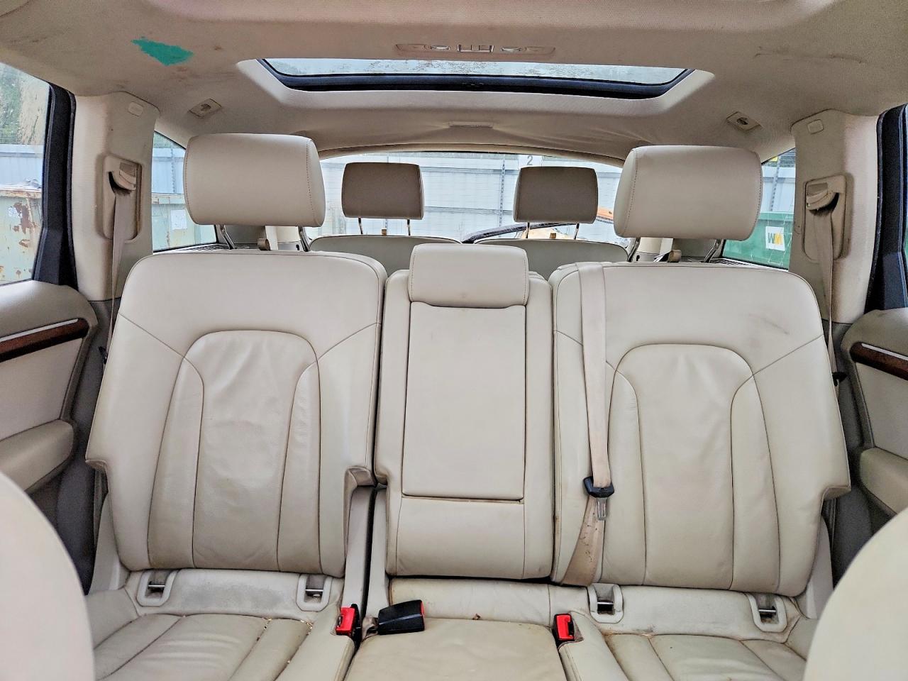 2011 AUDI Q7