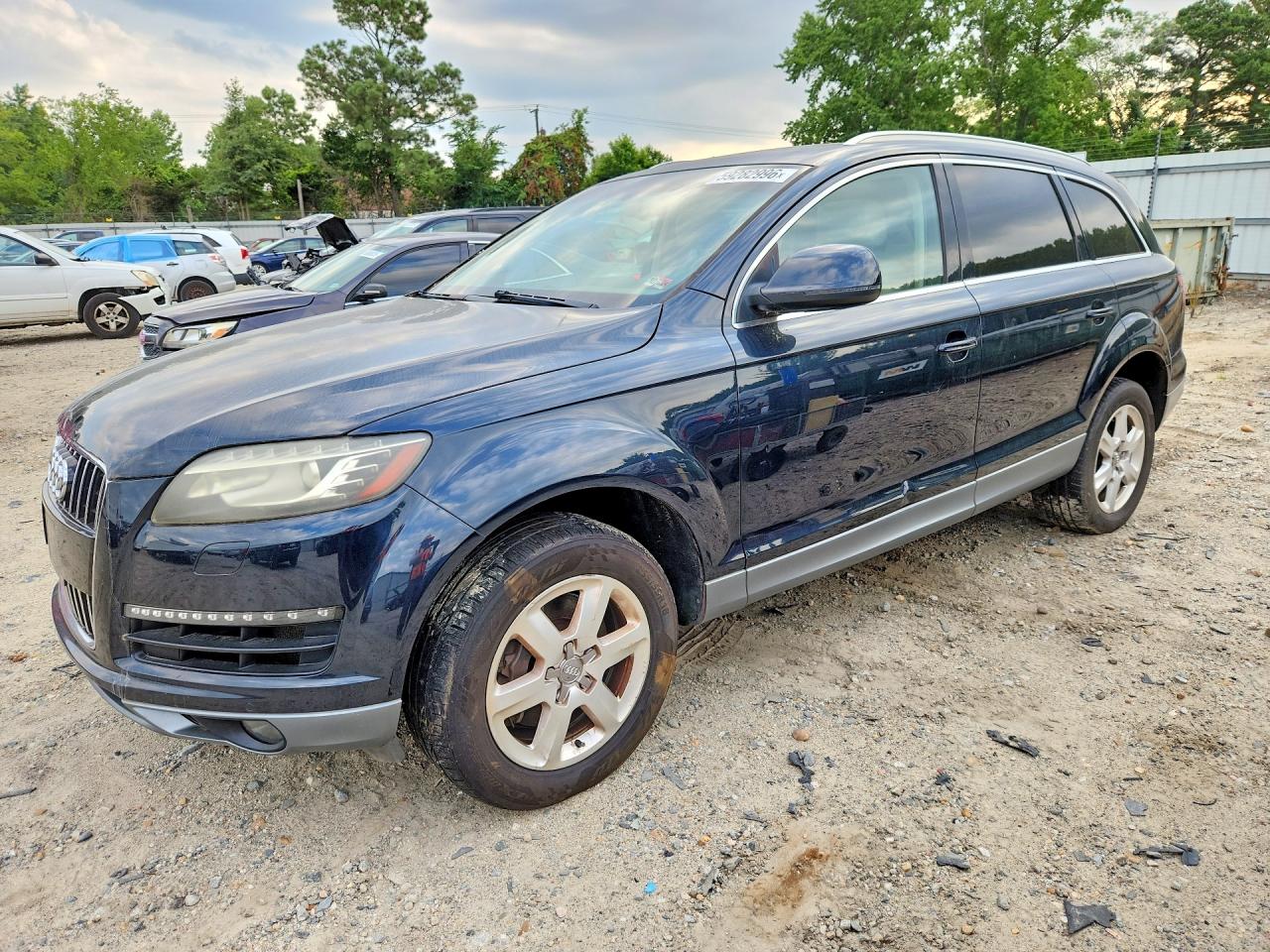 2011 AUDI Q7