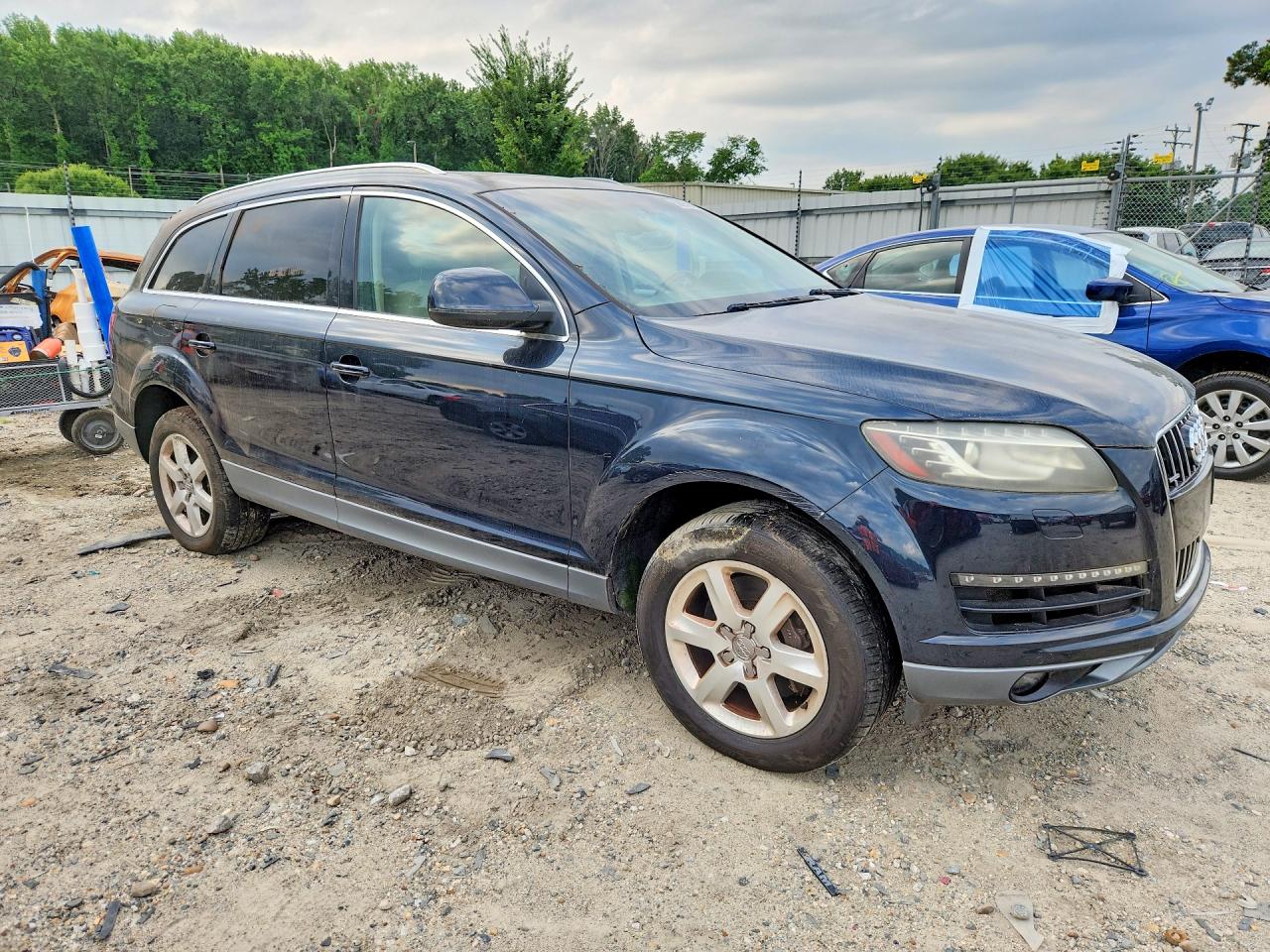 2011 AUDI Q7