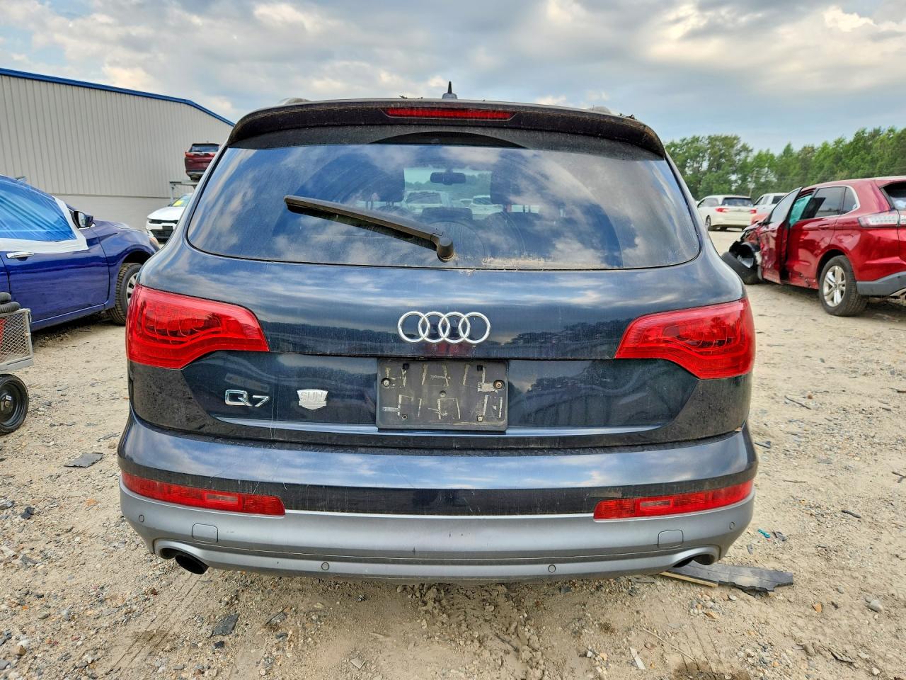 2011 AUDI Q7