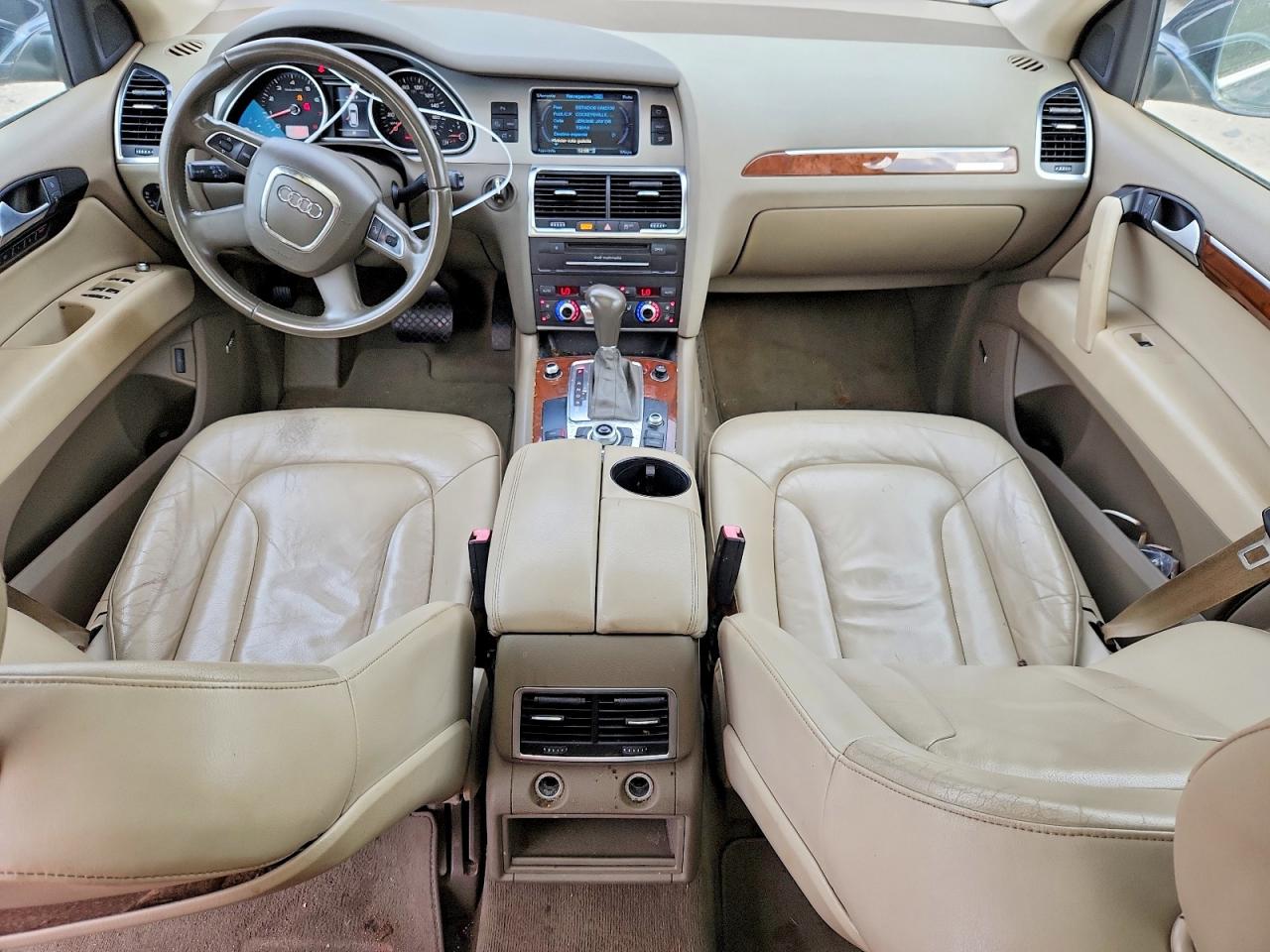 2011 AUDI Q7
