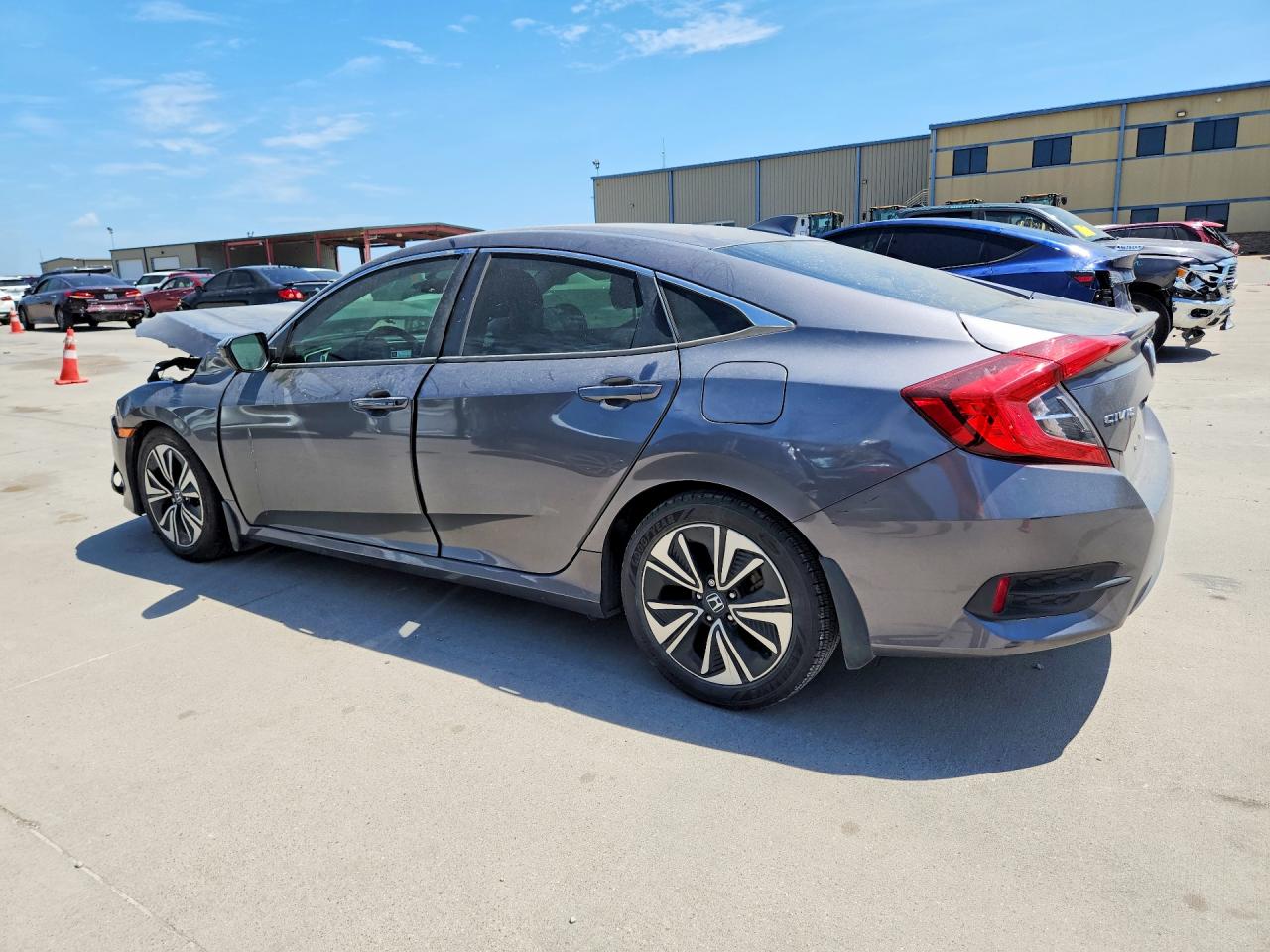 2018 HONDA CIVIC