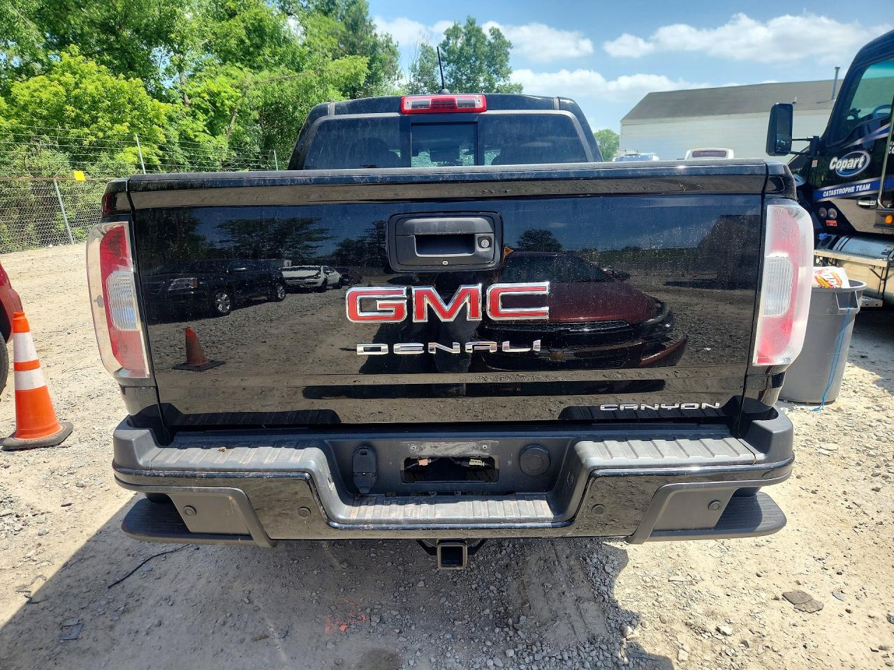 2021 GMC CANYON