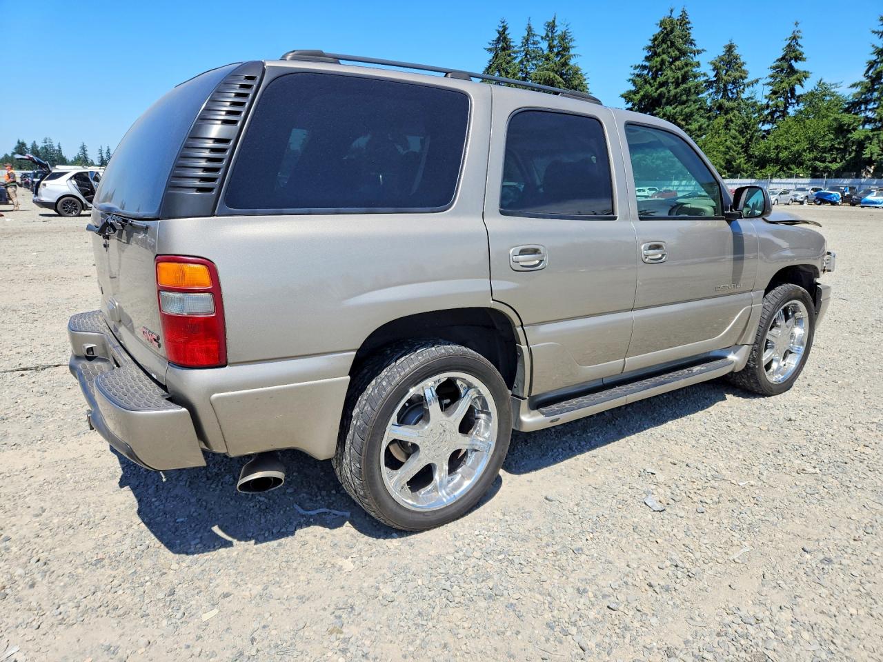 2002 GMC DENALI