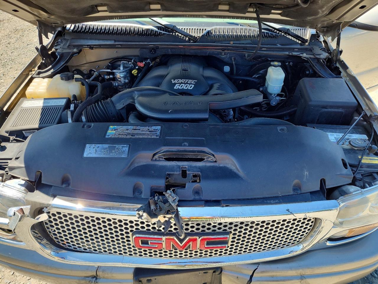 2002 GMC DENALI