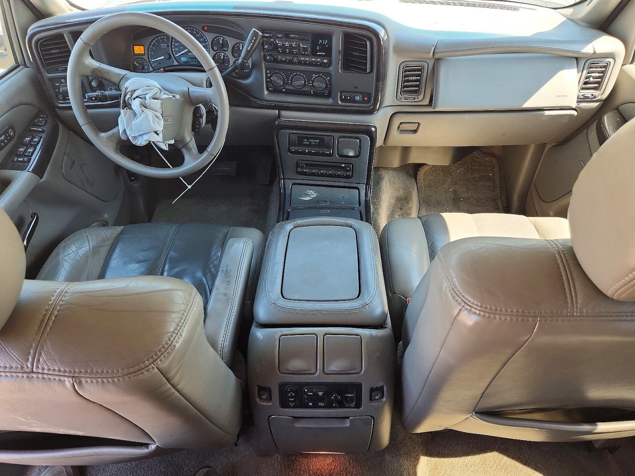 2002 GMC DENALI